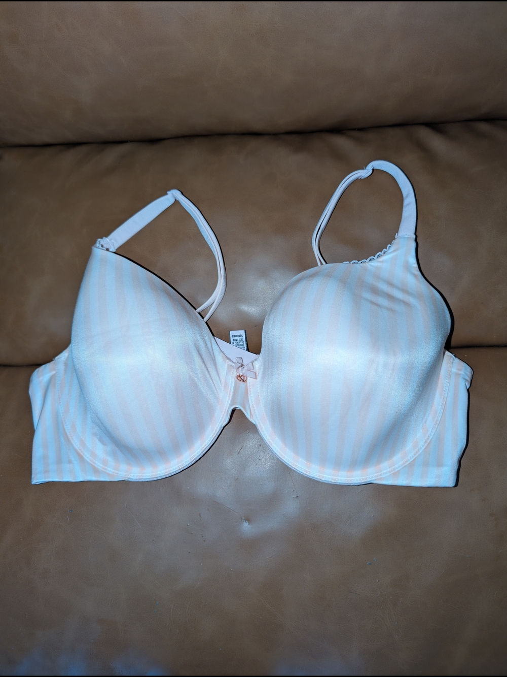 Victoria Secret Beautiful Lite Pink Stripes Bra Sz 38D